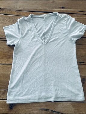 rag & bone Light Gray V-Neck Short Sleeve Tee